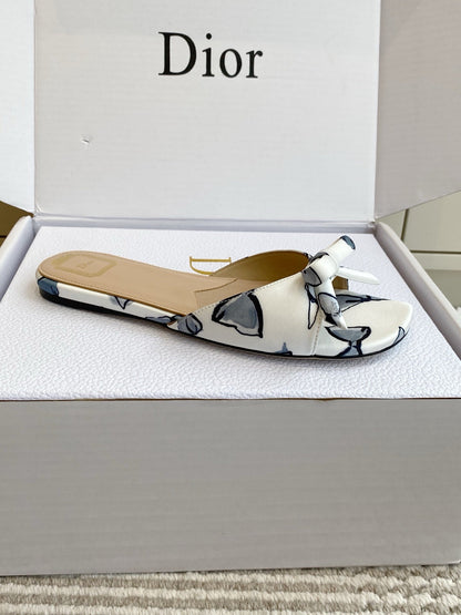 CD 26s Bow Kitten Flat Open Back Sandals White Blue Lambskin 909652