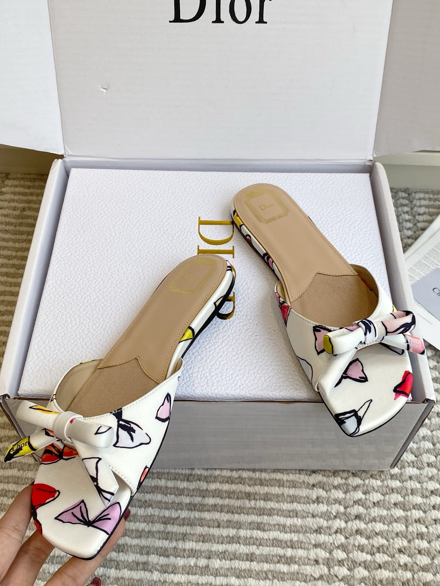 CD 26s Bow Kitten Flat Open Back Sandals White Lambskin 909656