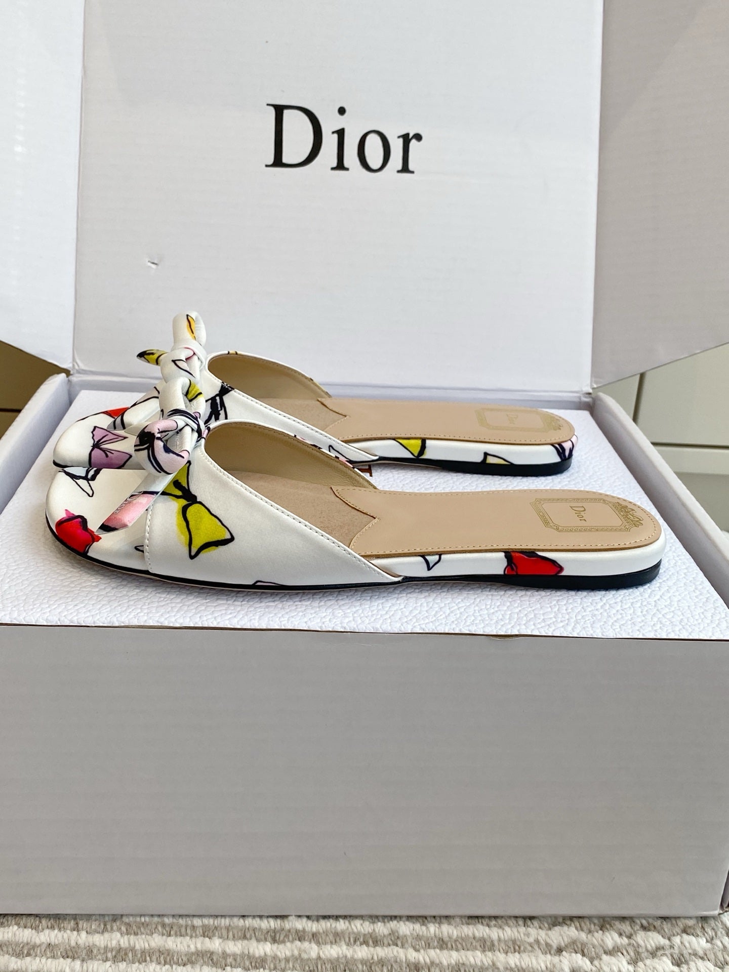 CD 26s Bow Kitten Flat Open Back Sandals White Lambskin 909656