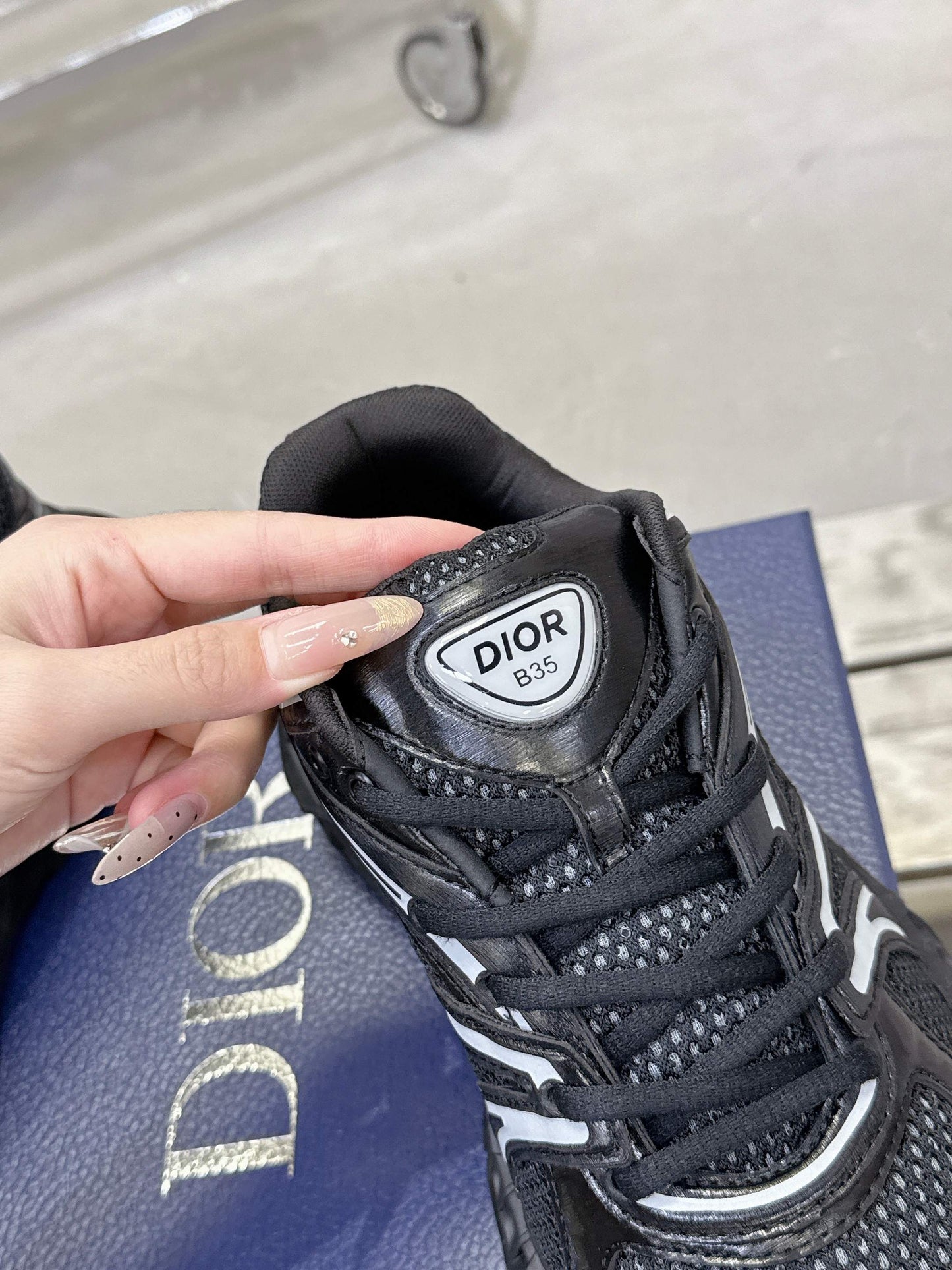 CD 26s Sneaker Black Mesh Suede 905042