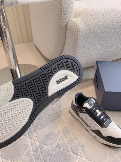 CD B27 Low-Top Sneaker White Black Print Wrinkled Calfskin