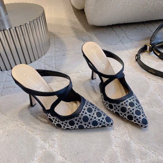 CD Capture Heeled Mule 10cm Black Satin 615463