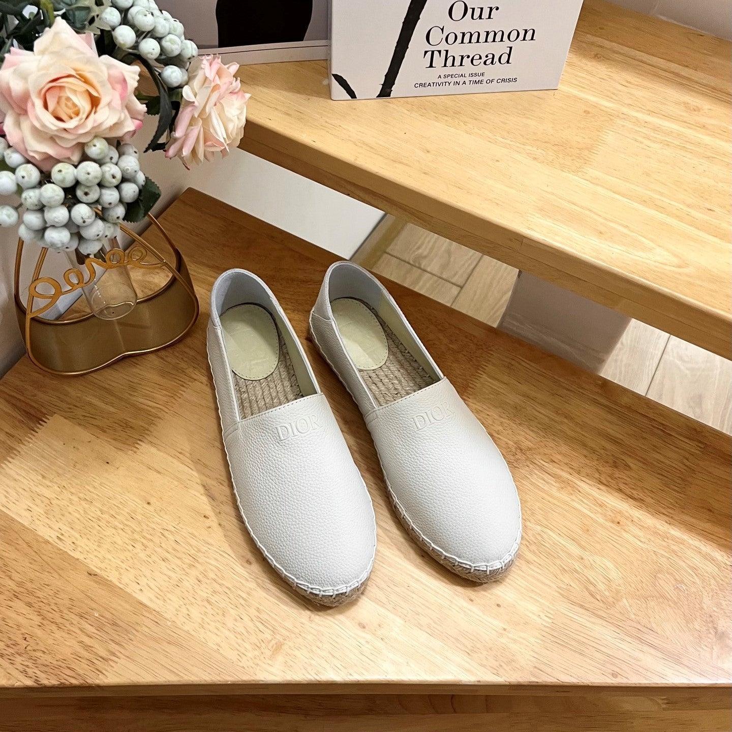 CD Paradise Espadrilles White Grain Cowhide 692262