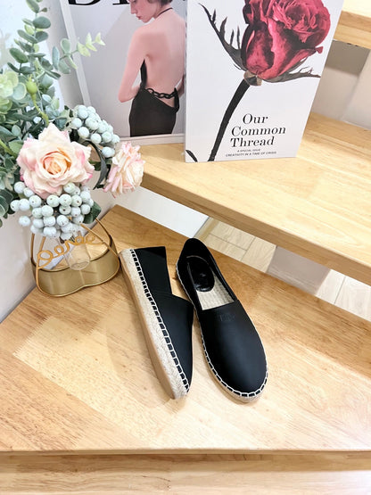 CD Paradise Espadrilles Black Grain Cowhide 692263