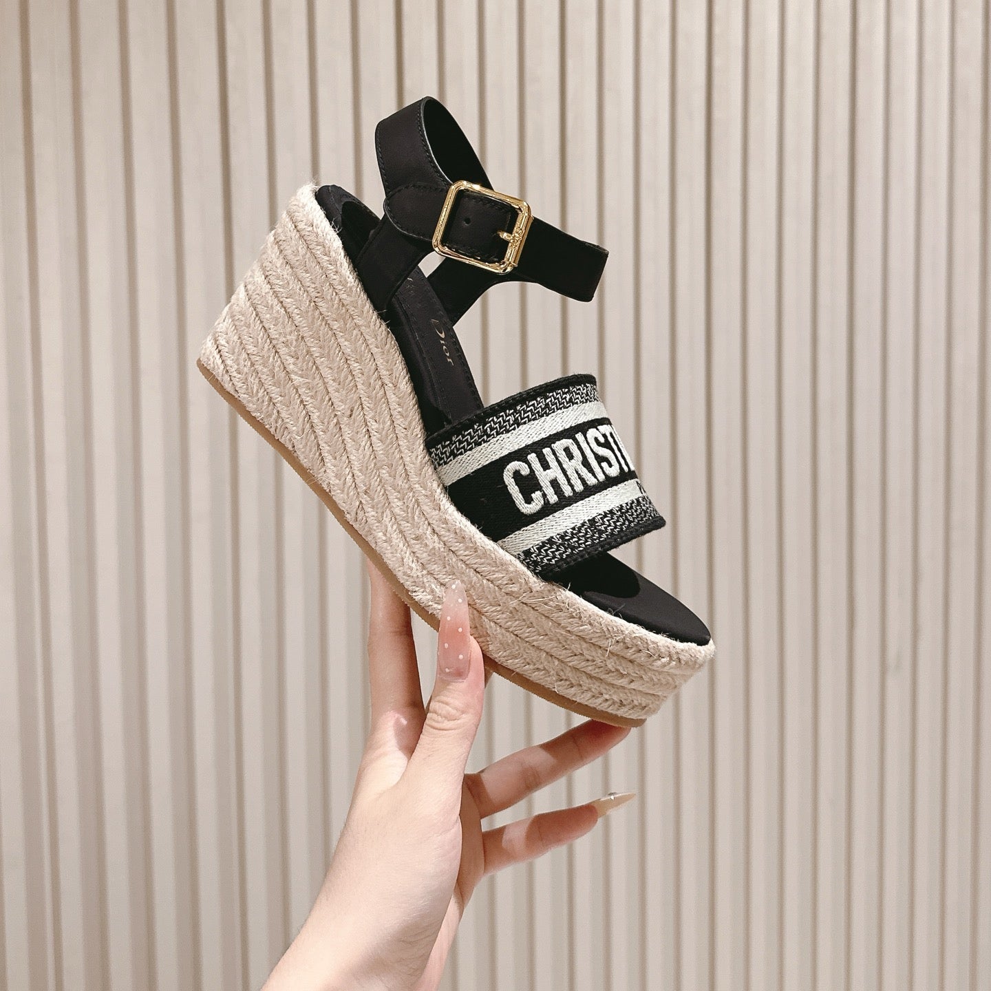 CD Dway Wedge  Sandal 85mm Black Calfskin and Embroidered 483078