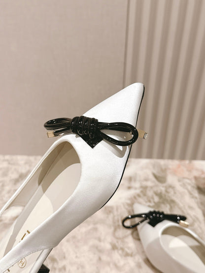 CC 26s Slingback Flat White Satin Sheepskin 658475