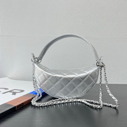 Chanel 2026 Clutch Bag With Strap 22cm Leather