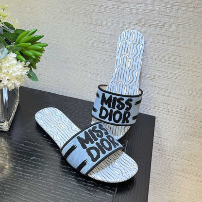 dway slide embroidered cotton cloud blue miss cd alllover motif