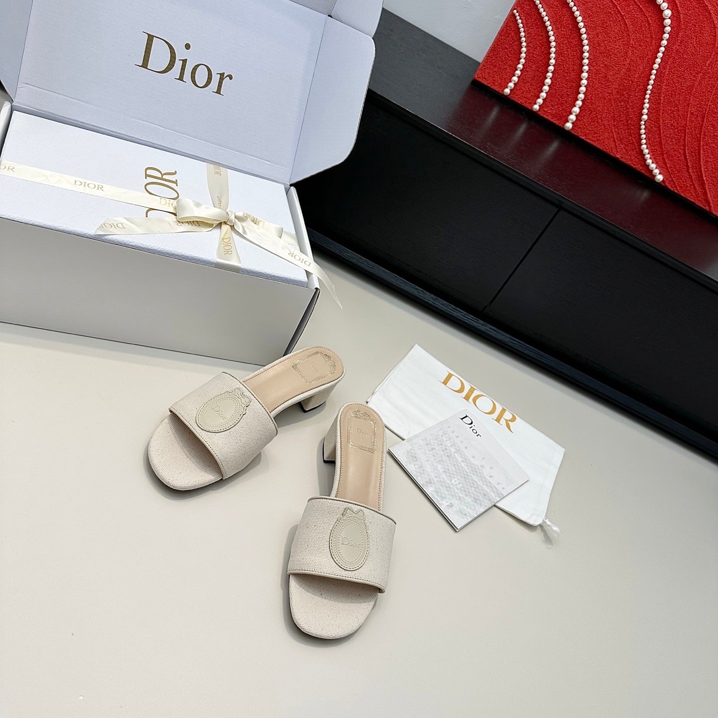 CD Médaillon Slide 4.5cm Cream Denim 899865