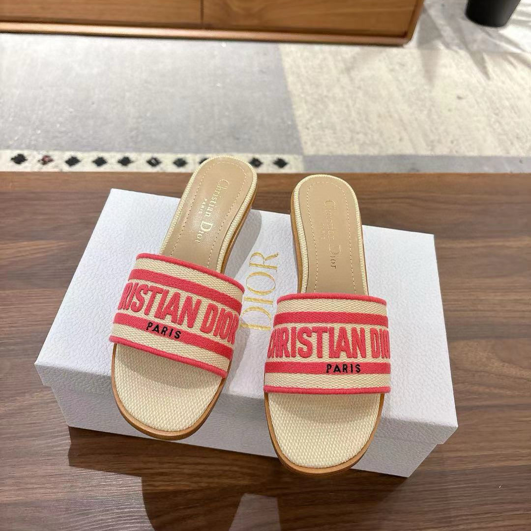 CD 26s Embroidered Sandals Beige Red Canvas Sheepskin 664315
