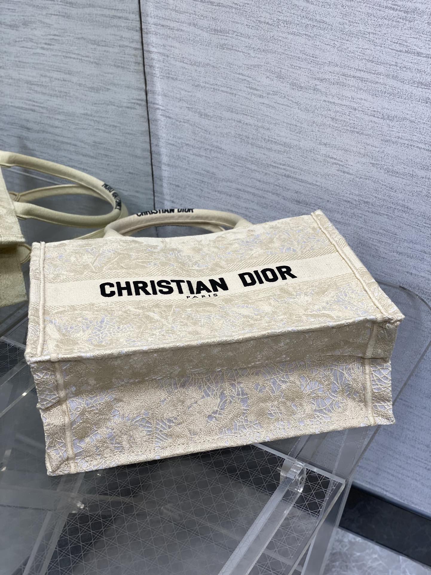 CD Medium Dior Book Tote Scotland’s National Flower Pattern Beige Cotton