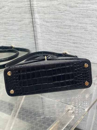 CD 26SS Bow-Adorned Bag Black Glossy Crocodile Pattern Embossed Calfskin 272521