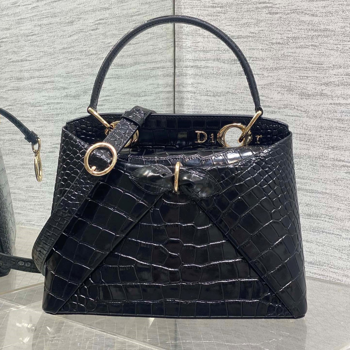 CD 26SS Bow-Adorned Bag Black Glossy Crocodile Pattern Embossed Calfskin 272521