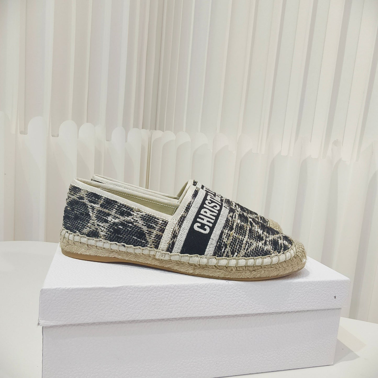 CD Granville Espadrilles Beige Black Cannage Tweed Sequin 632506