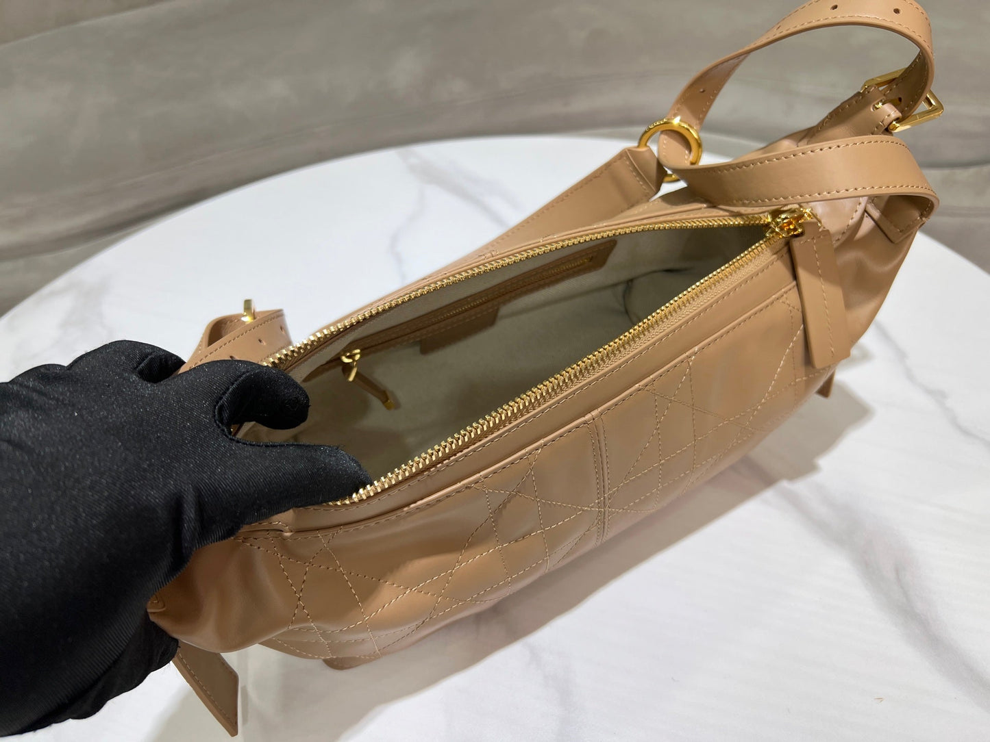 CD Hobo Bag 23 With Chain Nude Pink-Beige Calfskin