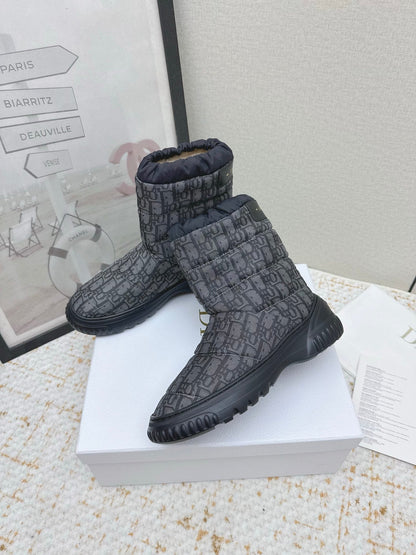 CD Alps Frost Ankle Boot Black Oblique Quilted Nylon 530133