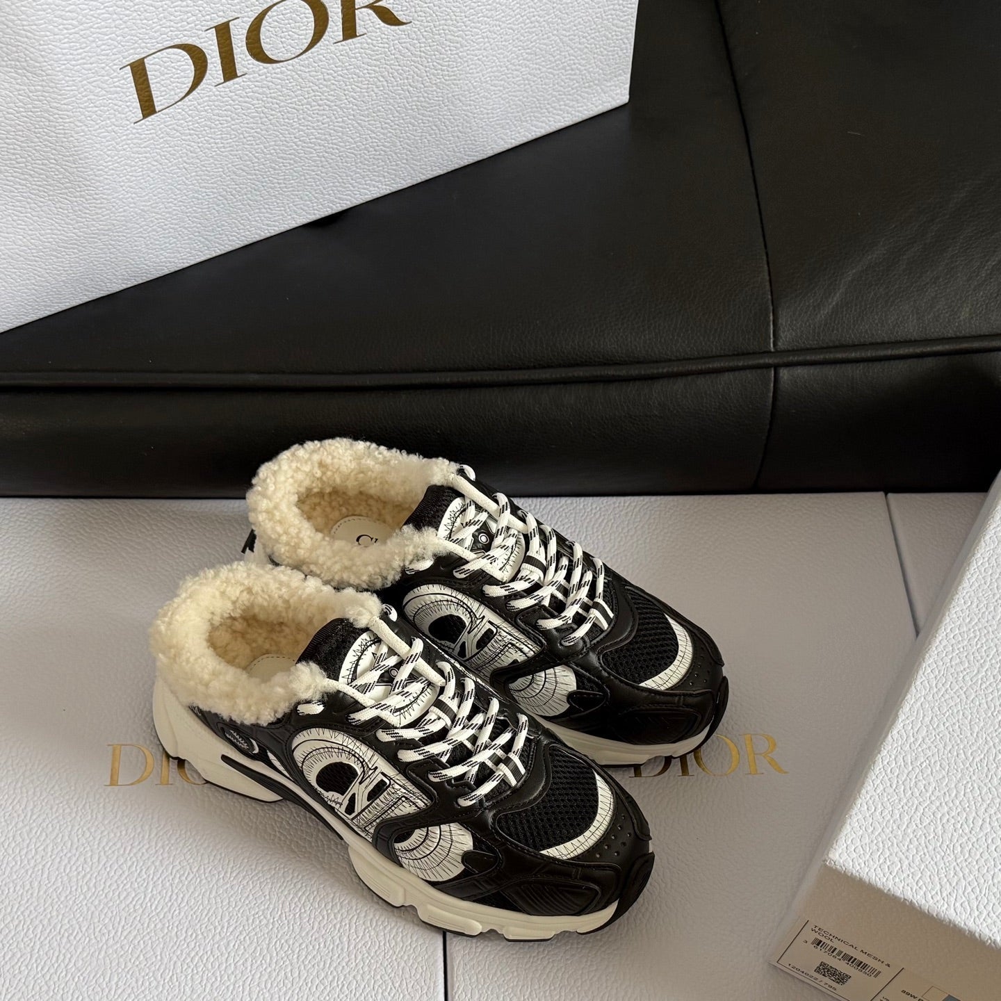 Dior 25 Chrono Sneakers Black Cream Mesh Suede Calfskin 531388