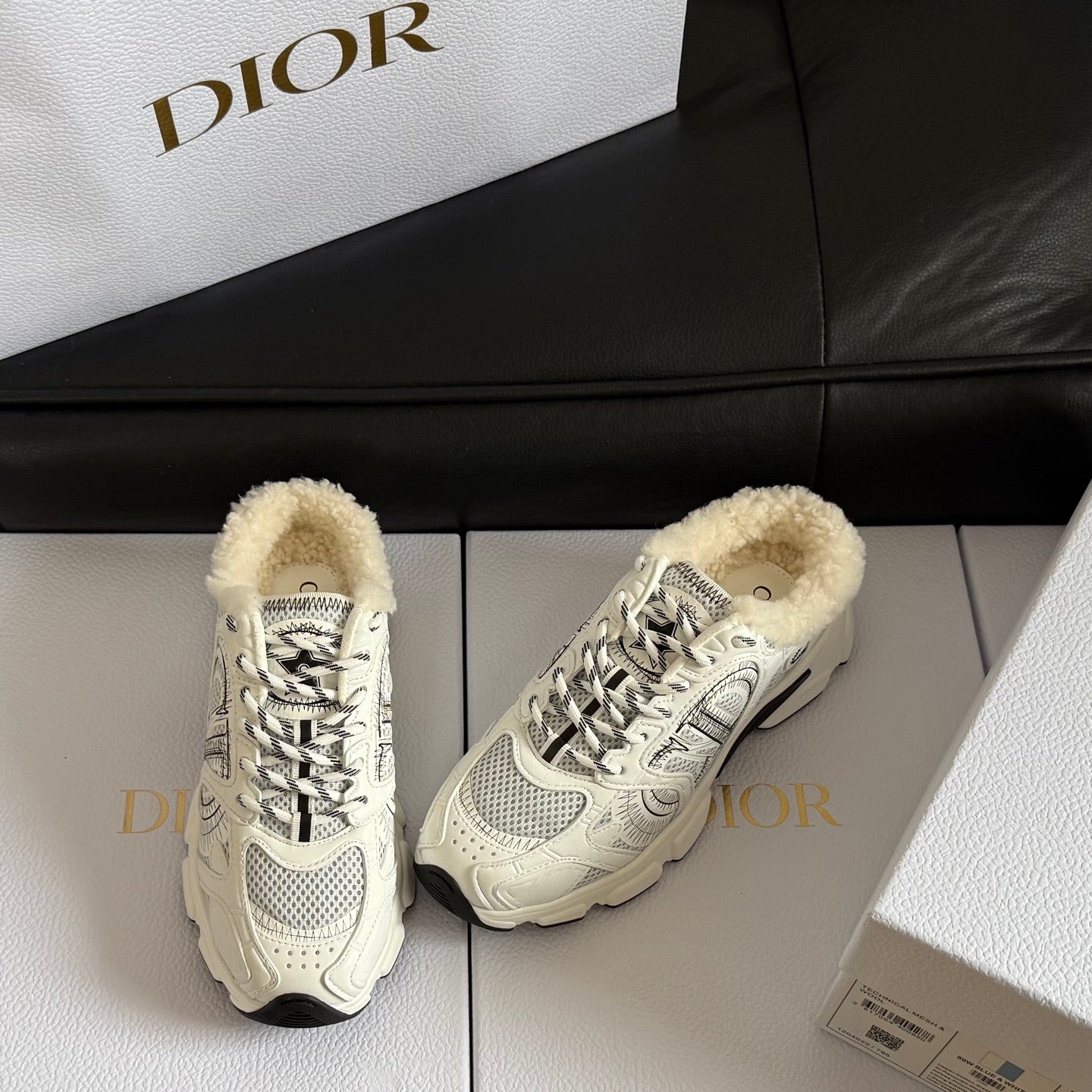 Dior 25 Chrono Sneakers Black Cream Mesh Calfskin 531389