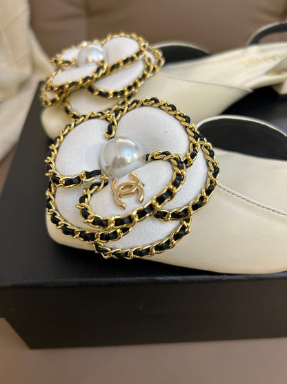 Chanel 2026 Slingback Ballets Flats Camellia Flower Ornament Sheepskin 779282