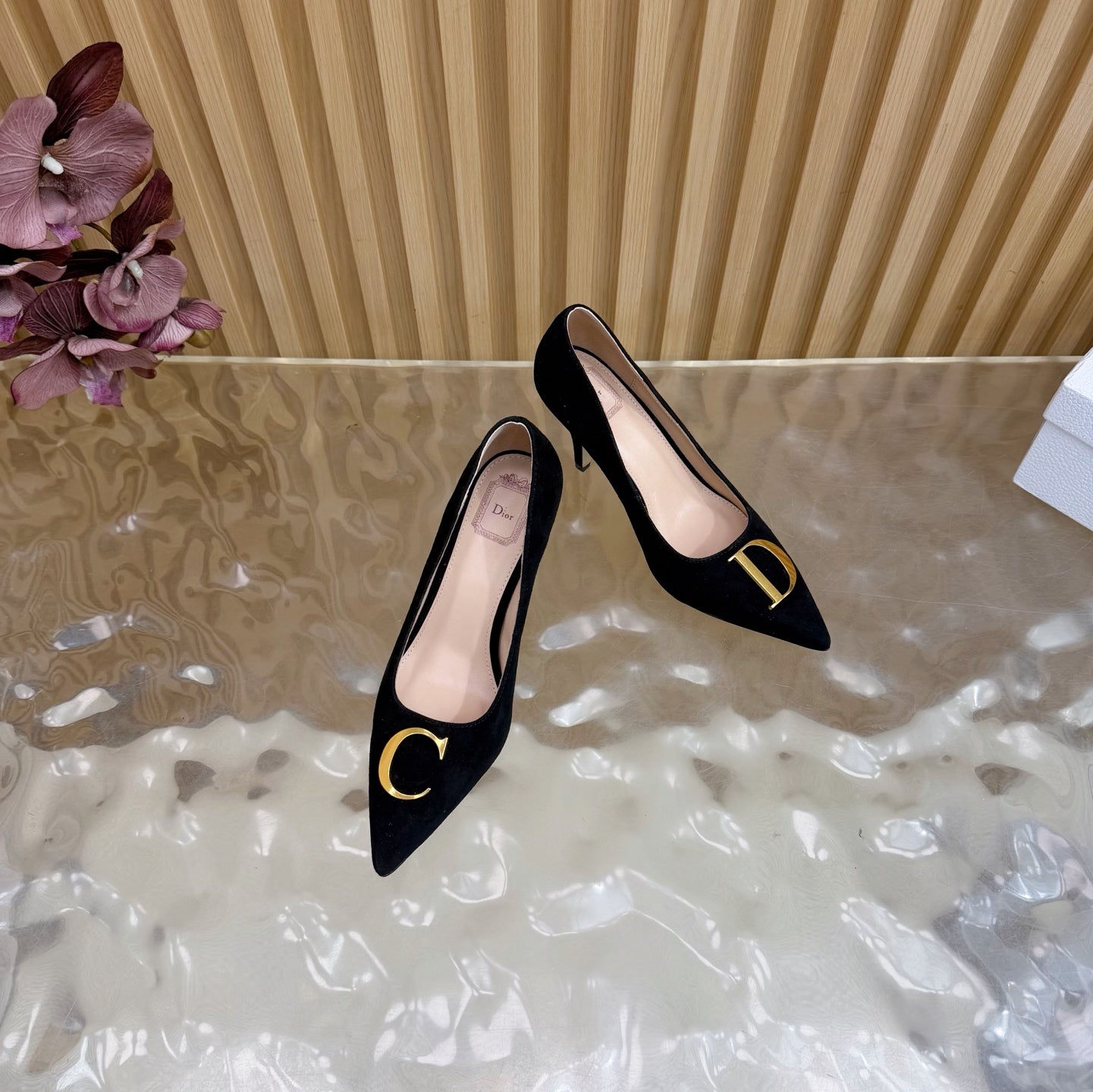 CD Buckle High-Heeled Elegant Shoes 85mm Black Suede 537715