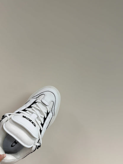CD Sneaker In White Calfskin And Mesh Fabric 109256