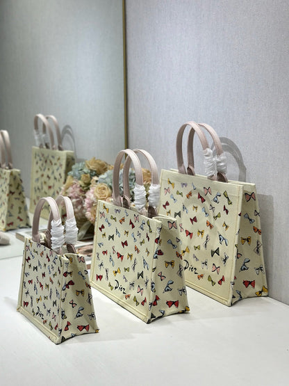 Dior 2026 Dioriviera Book Tote Bow Motif Ivory Pink Embroidery Canvas 289513