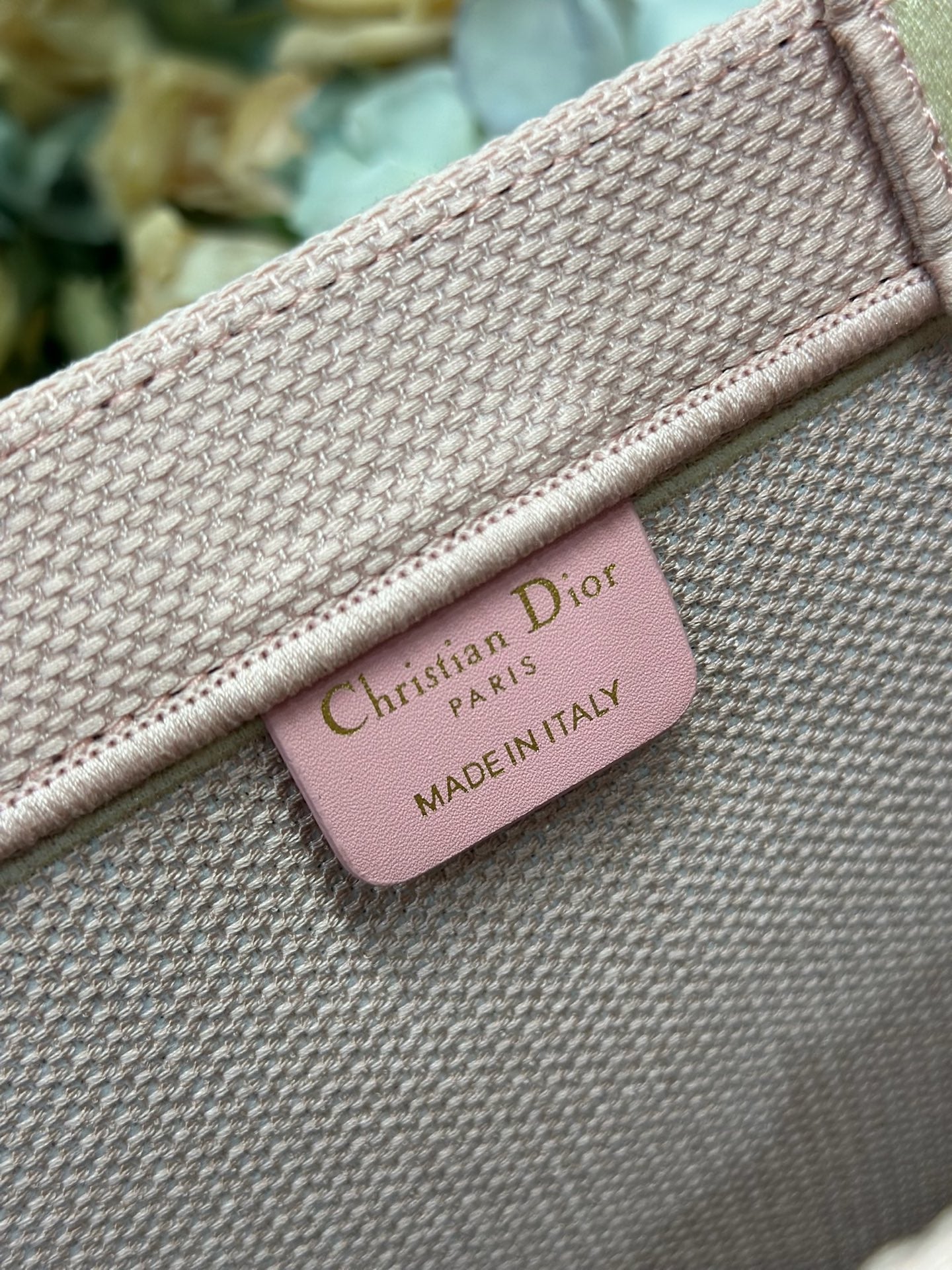 CD Book Tote Rose Tendre No Dior No Dietrich Embroidery