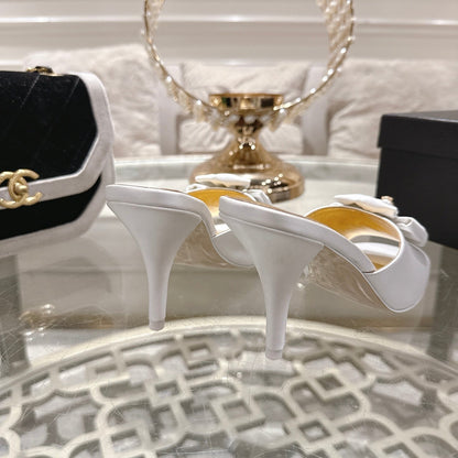 CC 26s Camellia High-Heeled Slippers White Gold Sheepskin 627027
