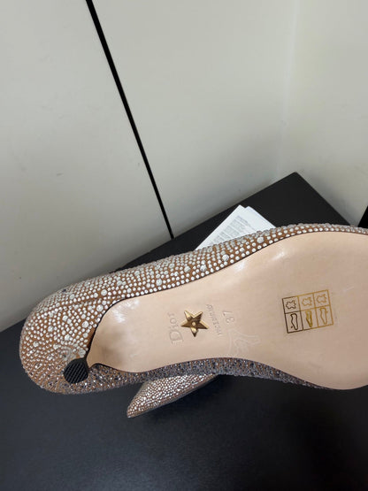 CD Heel Pointed Toe Rhinestone Slignback 3.5 Gold Suede 619566