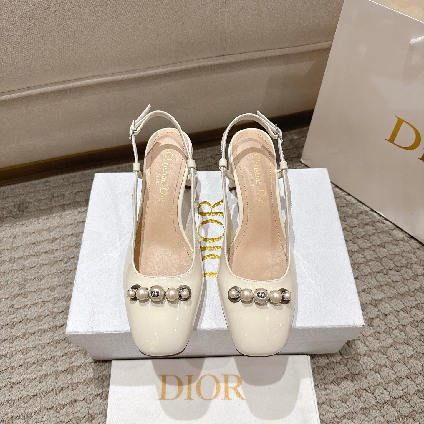 CD 25 slingback white pearls patent leather 396120
