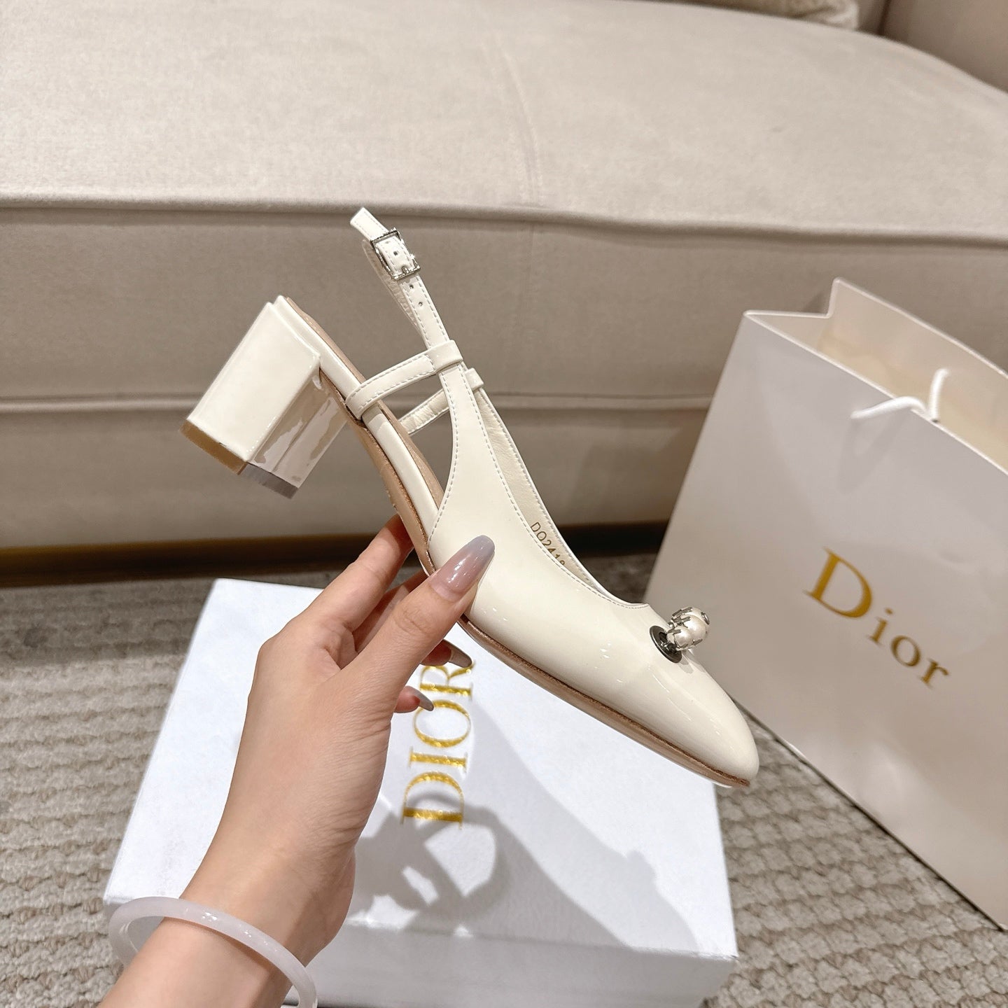 CD 25 slingback white pearls patent leather 396120