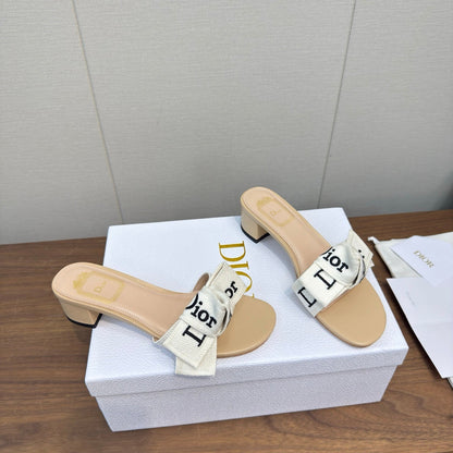 CD 26s J'Adior Chunky Heel 4.5cm Beige Canvas Lambskin 922451