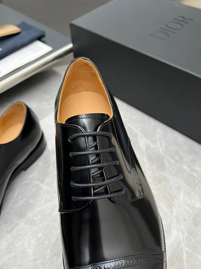 CD Timeless Derby Men’s Loafer Black Polished Cowhide 112654