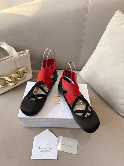CD 26s Shade Ballet Flats Black Red Satin 939600