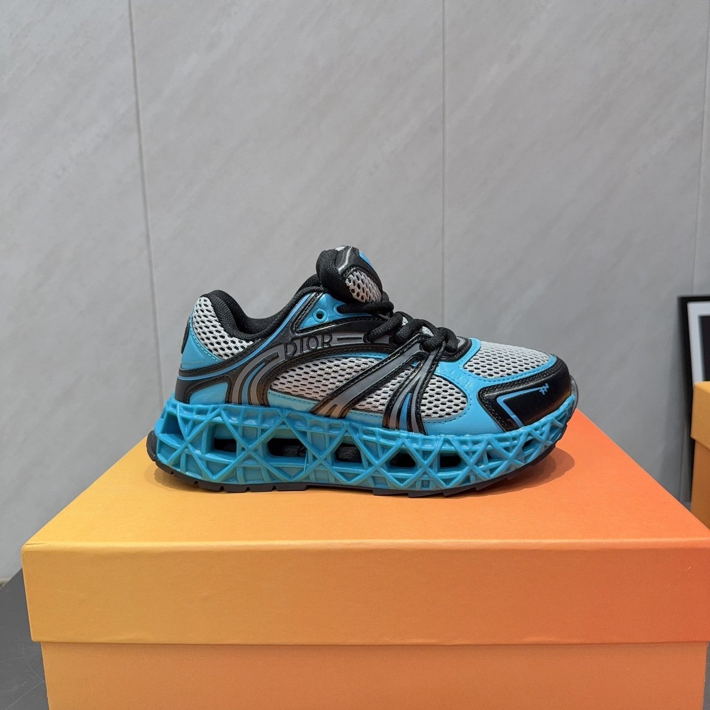 CD B35 NXXT Sneaker Black Blue Rubber Mesh 614260