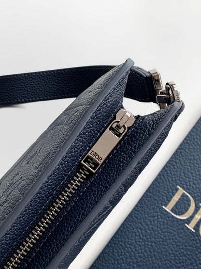 Dior 2026 A5 Triangle Pouch 27cm Navy Grained Calfskin 355418