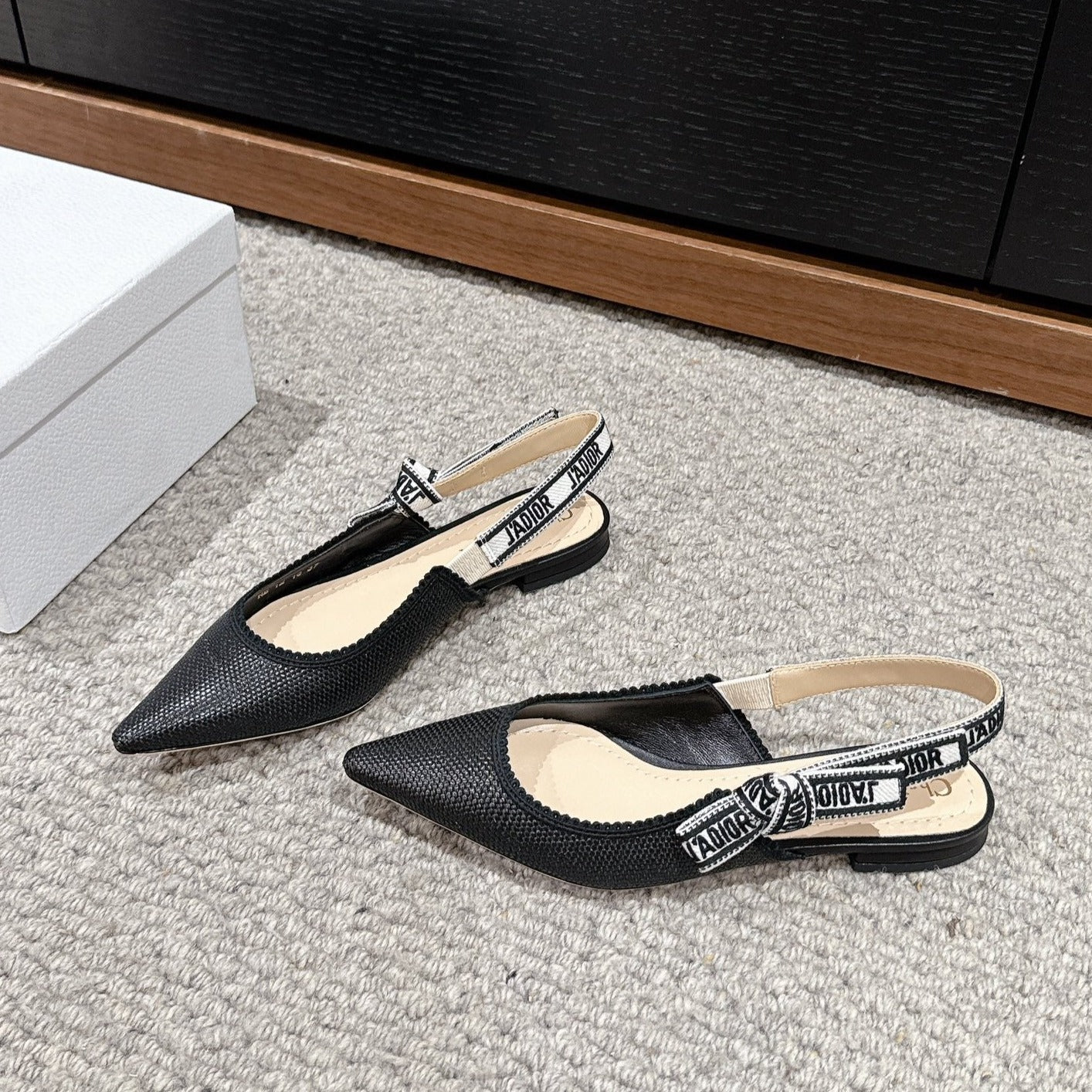 cd slingback flat black raffia lambskin