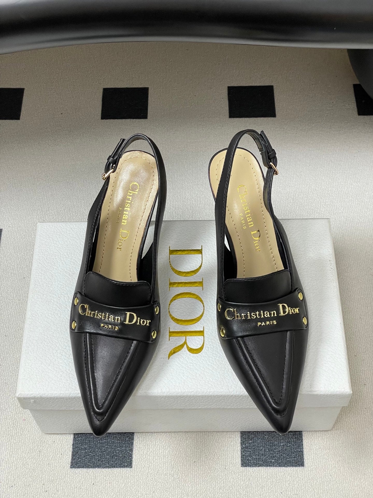 CD Boy Slingback Pump 85mm Black Sheepskin 525832