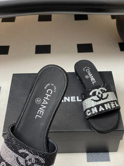 CC 26s Flat Sandals Black Sheepskin Rhinestones 649516