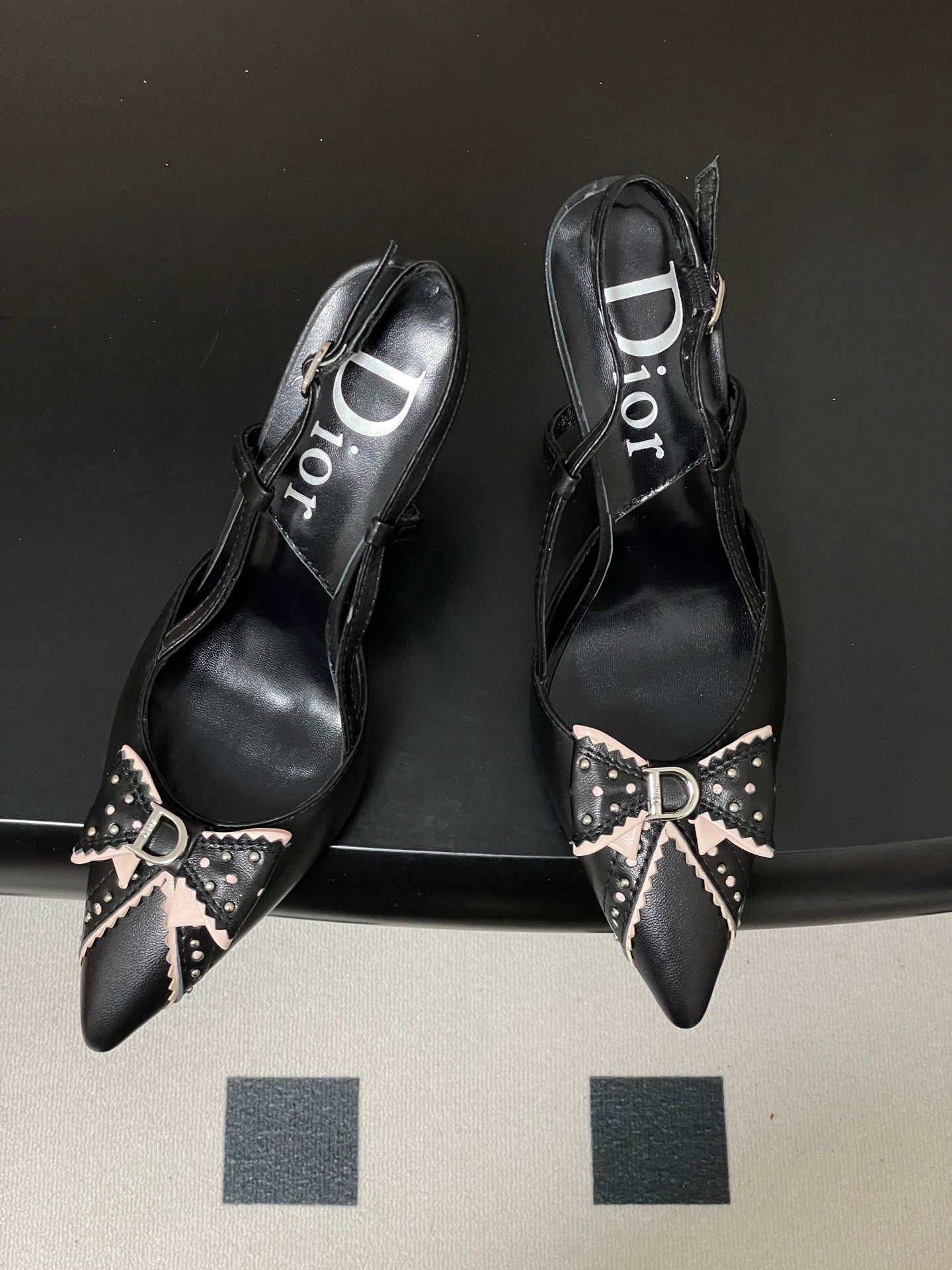 CD 26 D'Trick Slingback Heels 10cm Black Bow Detail Sheepskin 632583