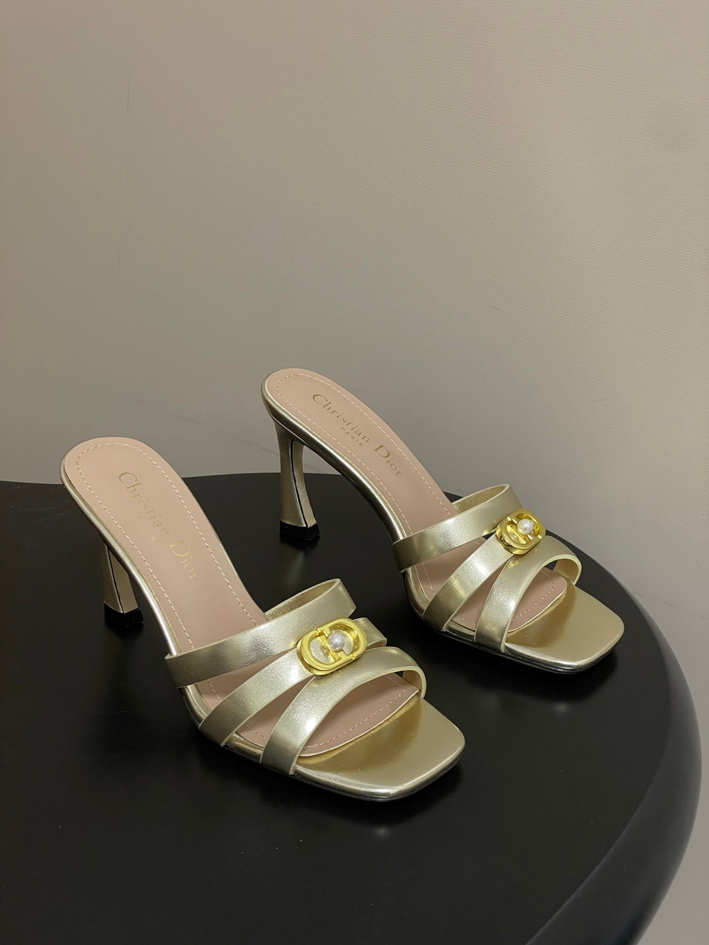 CD 26 High-Heeled Sandals 80mm Gold Metallic Cowhide 632584