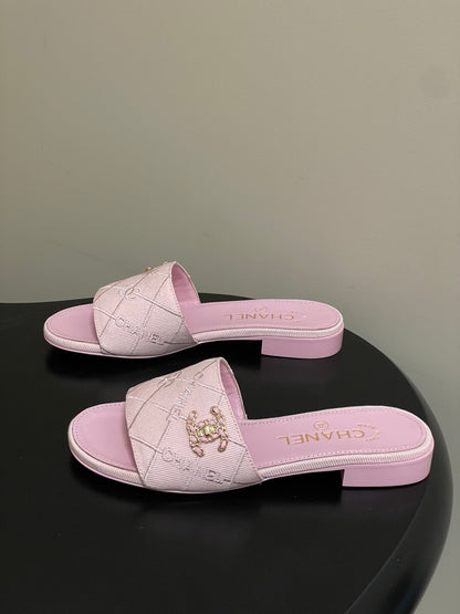CC 26s Flat Sandals Pink Canvas Sheepskin Double C 649509