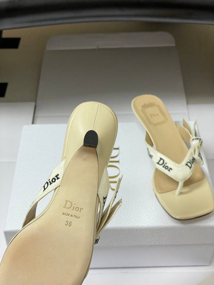 CD J'Adior Heeled Thong Sandal Cream Beige Leather 834940