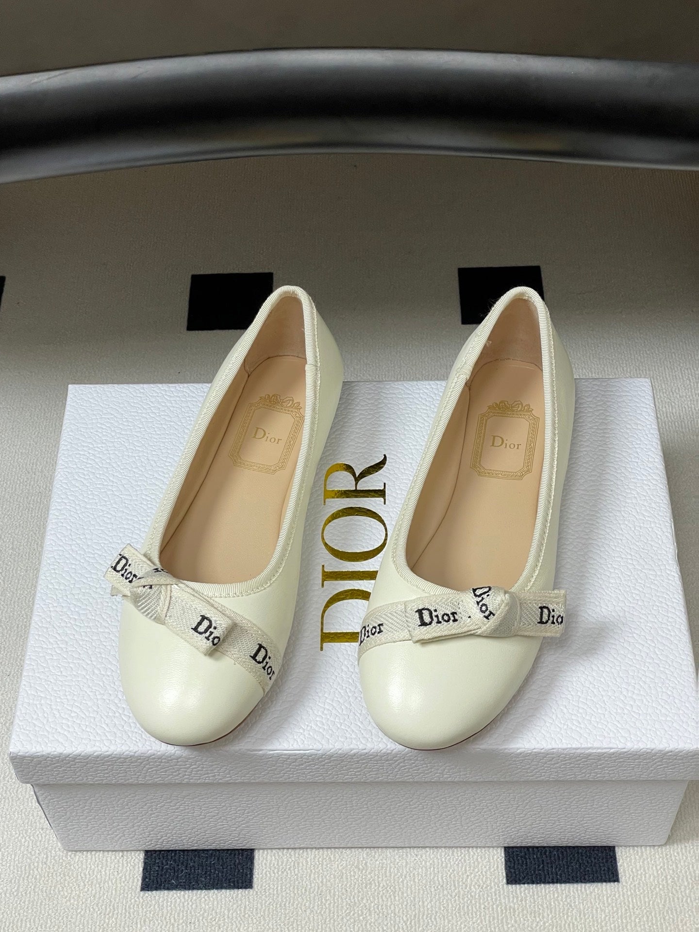 CD J'Adior Ballet Flat Cream Lambskin 834929
