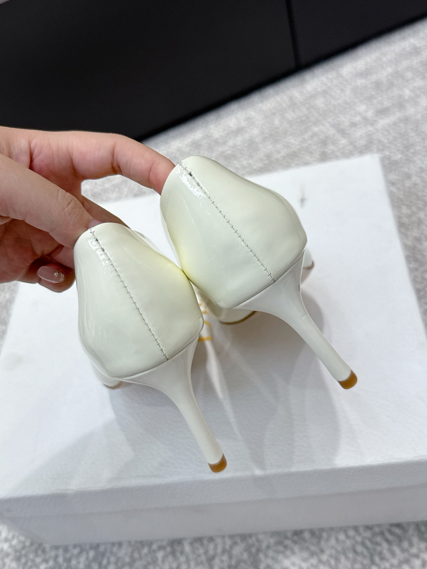 CD 26s High Heels Pump 85 White Patent Leather 661476