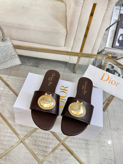 CD 26s Sandals Chocolate Leather 667119