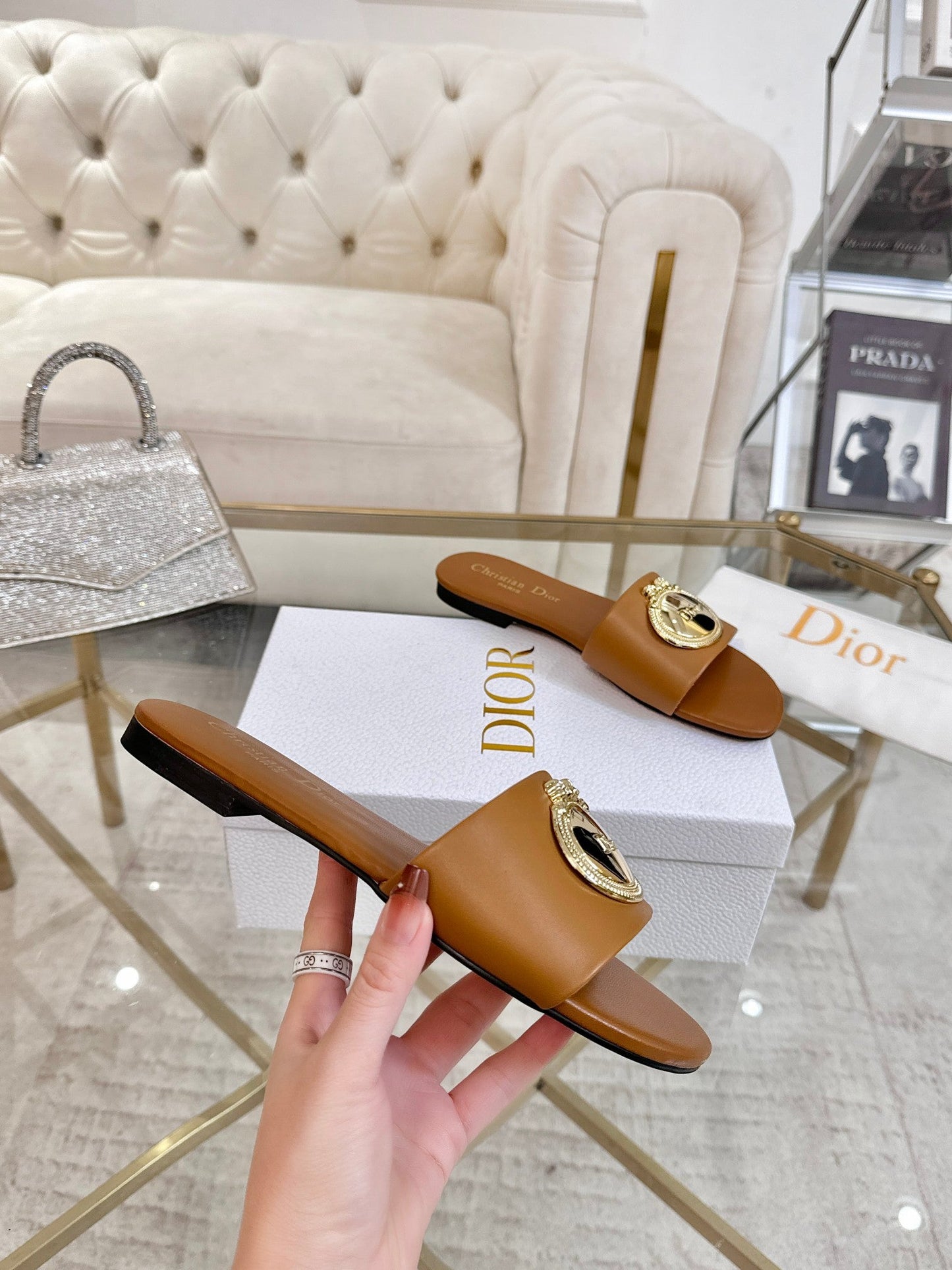 CD 26s Sandals Brown Leather 667112