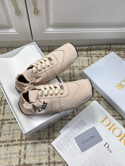 CD 26s Cœur Sneaker Light Pink Satin 695458