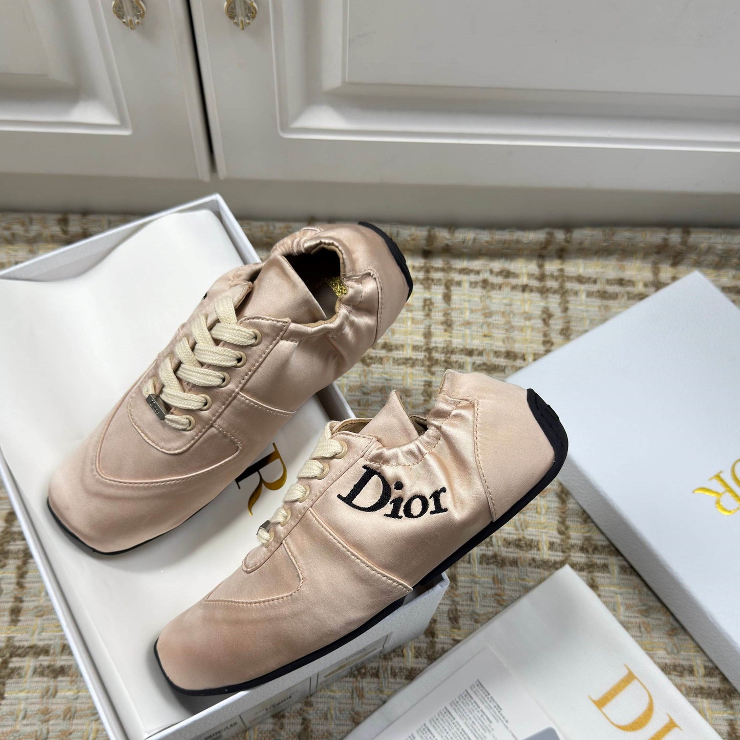 CD 26s Cœur Sneaker Light Pink Satin 695458