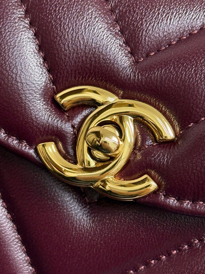 Chanel 2026 Kelly Bag 19cm Burgundy Lambskin